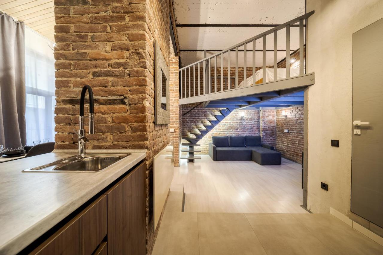Lesi Apartment With Terrace Lviv Exterior photo
